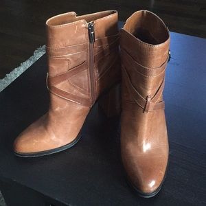 NWOT Vince Camuto Brown Leather Ankle Boots
